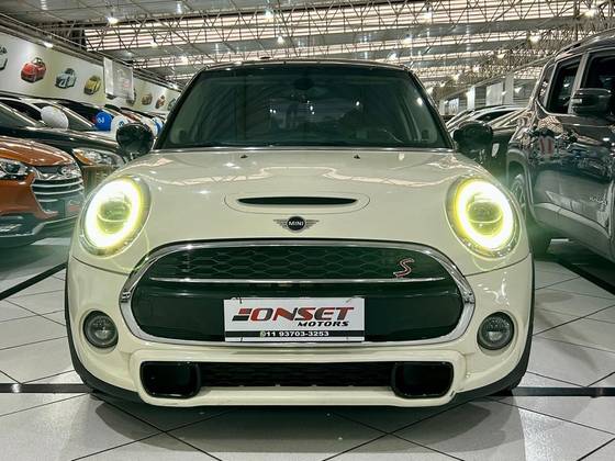 MINI COOPER 2.0 16V TWINPOWER GASOLINA S 4P STEPTRONIC MINI COOPER 2.0 16V TWINPOWER GASOLINA S 4P STEPTRONIC